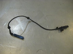 04 BMW M3 Front LH ABS Sensor  R18124