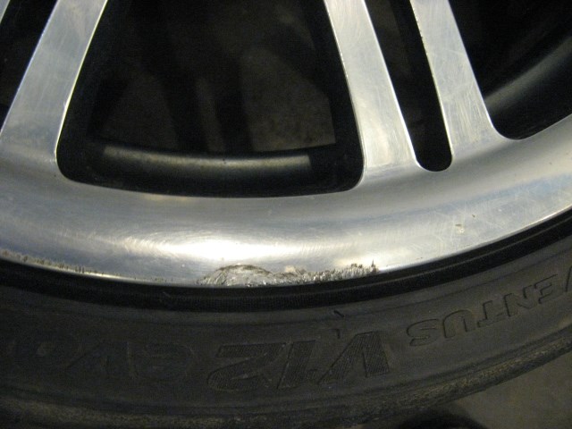 04 BMW M3 Complete 1 in 10 Spoke Wheel Set  R18135