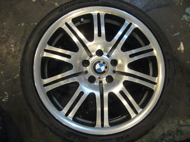 04 BMW M3 Complete 1 in 10 Spoke Wheel Set  R18135