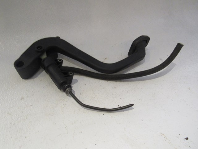 04 BMW M3 Clutch Pedal Assy  R18169