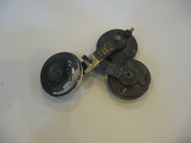 04 Subaru IMPREZA Horn  R4313