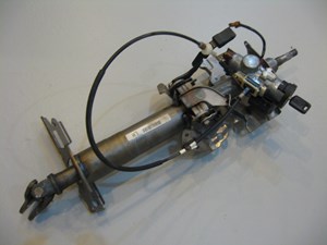 03 Nissan 350Z AT Steering Column w/Key  R4360