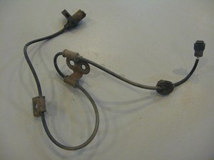 02 Subaru IMPREZA WRX LH Front ABS Sensor  R4442