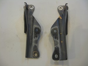 02 Subaru IMPREZA Hood Hinge Set  R4456