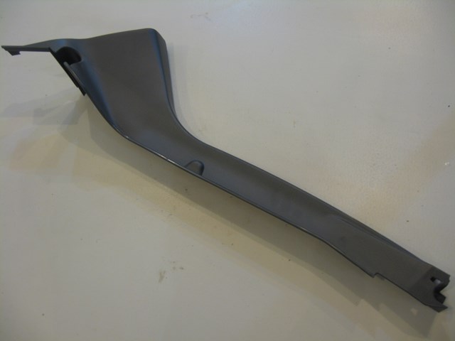 02 Subaru IMPREZA Rear Driver Doorway Trim  R4464