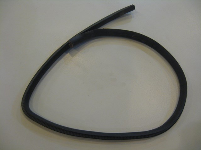 02 Subaru IMPREZA Rear LH Upper Door Seal  R4471
