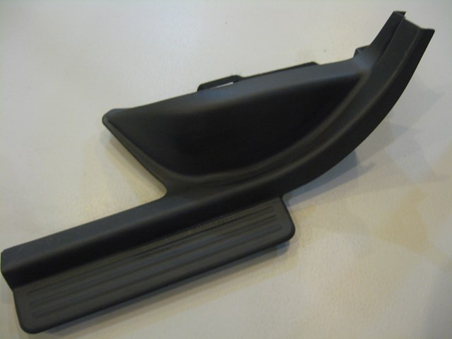 02 Subaru IMPREZA Lh Rear Door Sill Plate  R4537