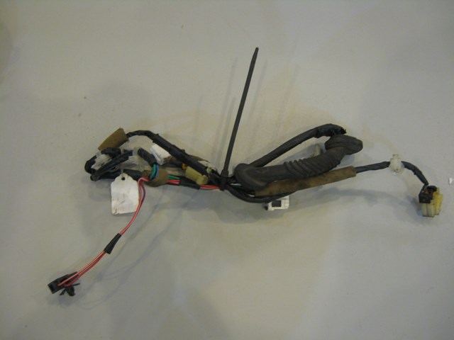 02 Subaru IMPREZA WRX Rear Door Wiring Harness  R4779