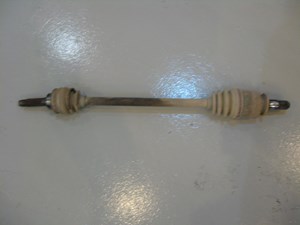 02 Subaru IMPREZA WRX Rear RH Axle  R4800