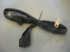 04 Subaru IMPREZA WRX Rear RH Seal  R4841