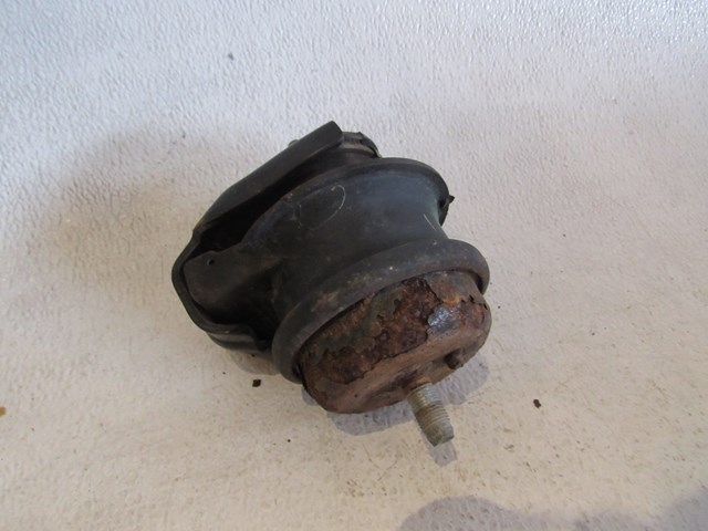 03 Nissan 350Z Front Motor Engine Mount  R5160