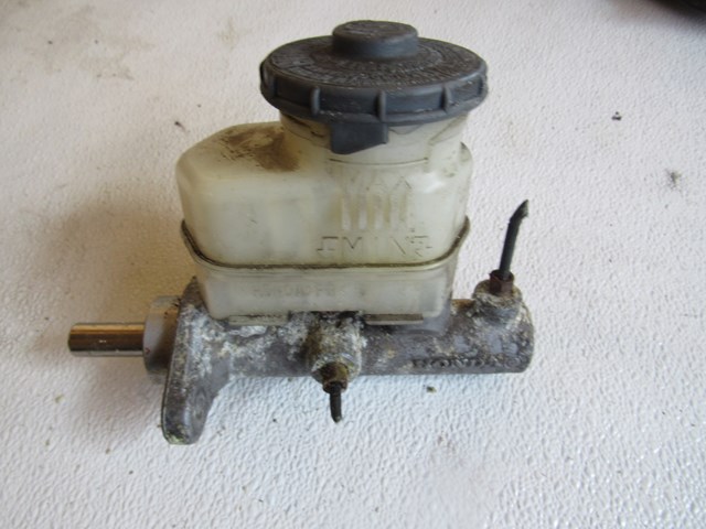 00 Honda PRELUDE Brake Master Cylinder MT  R5241