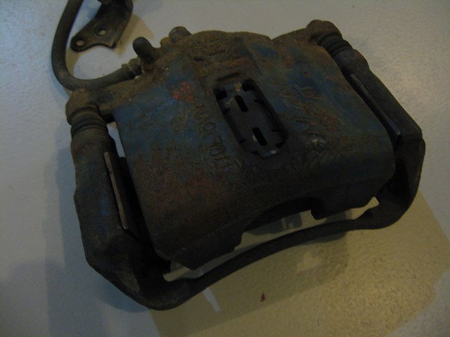 00 Honda PRELUDE Passenger Front Caliper  R5251