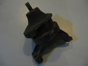 00 Honda PRELUDE Driver Motor Mount MT  R5256