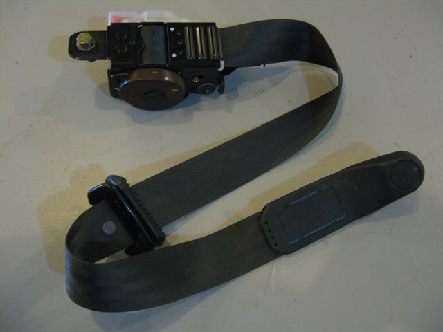 00 Honda PRELUDE Passenger Front Seat Belt  R5279
