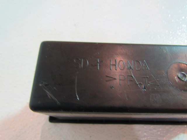 00 Honda PRELUDE Radio Cubby  R5296