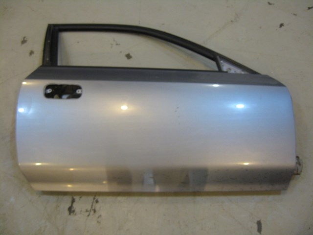 00 Honda PRELUDE RH Passenger Door  R5359