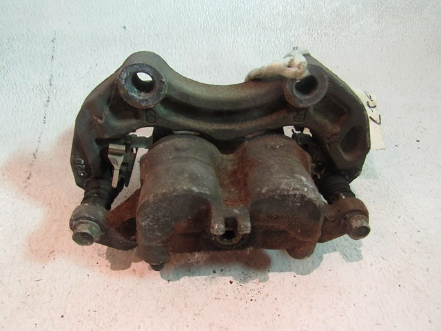 05 Infiniti G35 Front Passenger Brake Caliper  R6027
