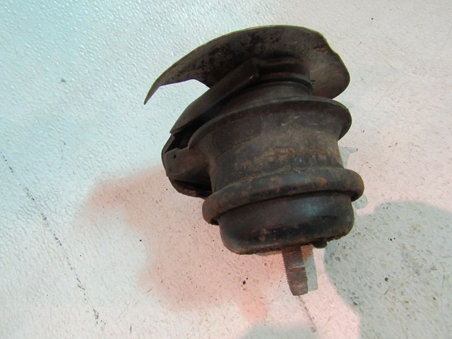 05 Infiniti G35 Side Motor Engine Mount  R6091