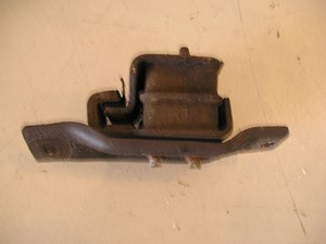 97 Subaru IMPREZA Engine Mount  R6341