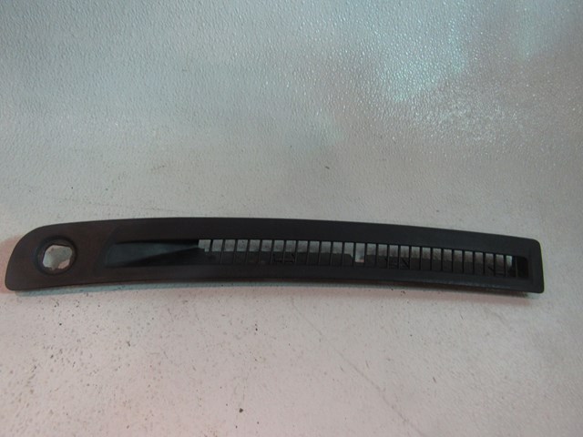 05 Infiniti G35 LH Upper Dash Vent  R6458