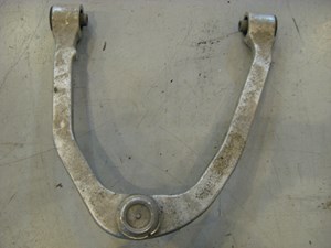 05 Infiniti G35 Front RH Upper Control Arm  R6466