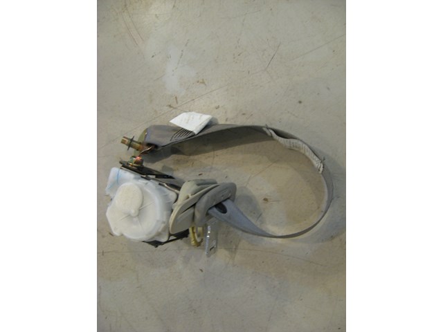 05 Infiniti G35 Rear LH Seat Belt  R6535