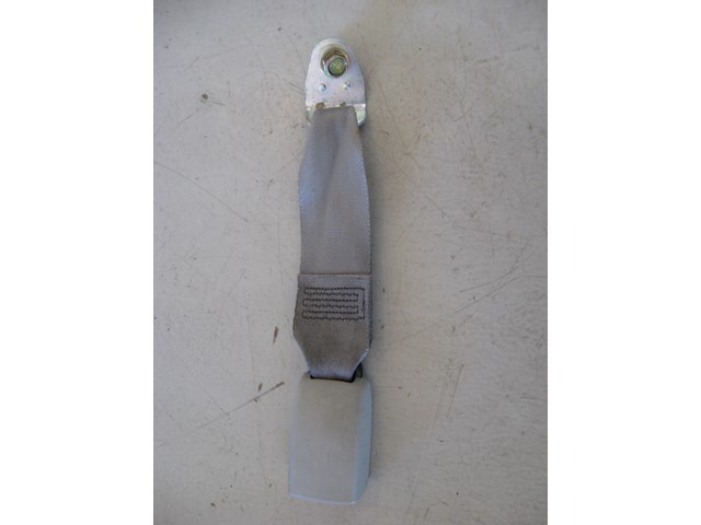 05 Infiniti G35 Rear RH Seat Belt Buckle  R6556