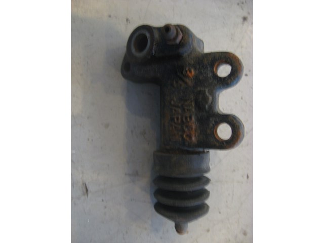 2003 Nissan 350Z Clutch Slave Cylinder OEM R6683