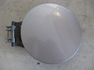 03 Nissan 350Z Gas Lid  R6835
