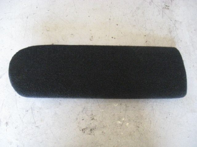 11 Nissan 370Z RH Behind Seat Carpet Trim  R13213