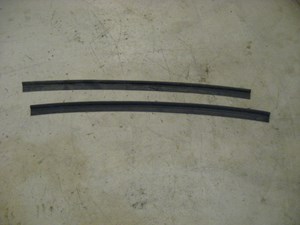 11 Nissan 370Z Rear Hatch Weather Strip Seals  R13225