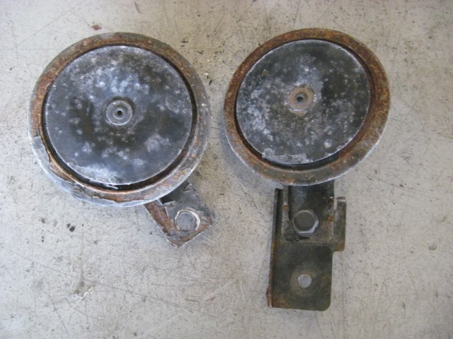 00 Honda PRELUDE Horns  R13318