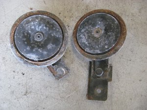 00 Honda PRELUDE Horns  R13318