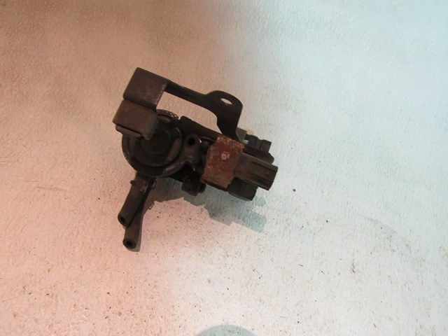 00 Honda PRELUDE Vacuum Sensor  R13374