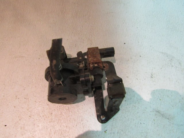 00 Honda PRELUDE Vacuum Sensor  R13374