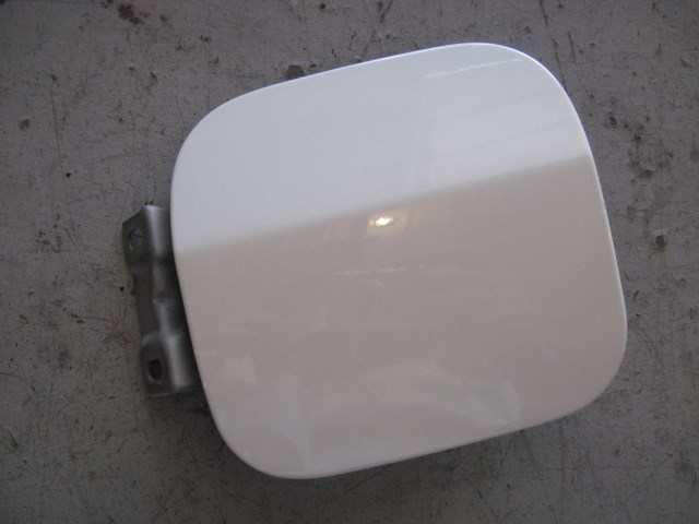 00 Honda PRELUDE White Fuel Door  R13400