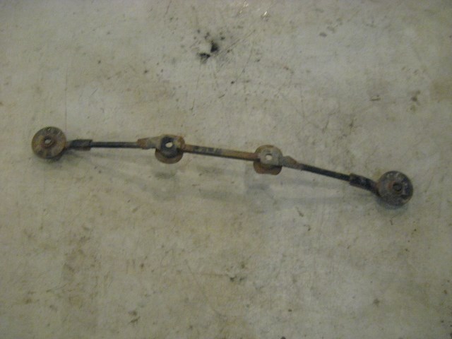 03 Infiniti G35 Rear Stay Pin Subframe Brace  R13635