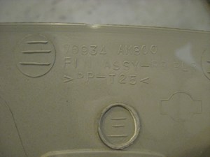 03 Infiniti G35 RH Quarter Window Trim Panel 76934 AM800 R13652