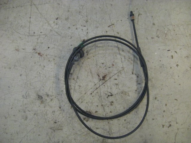 03 Infiniti G35 Throttle Cable  R13659