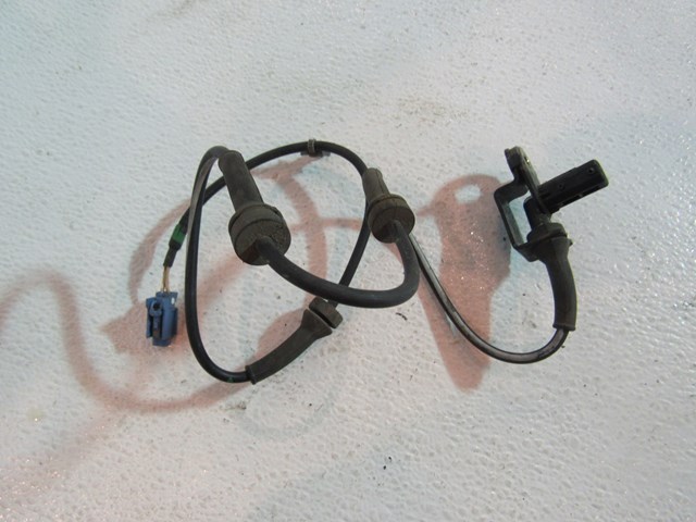03 04 05 06 07 Infiniti G35 Coupe Front LH ABS Sensor  R13672