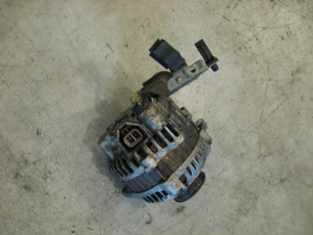 03 Infiniti G35 Coupe Alternator Assembly 23100 CD010 R13722 in Avon