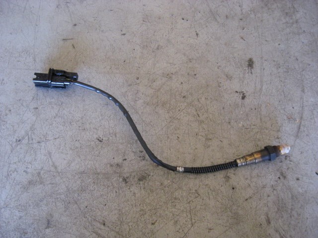 00 Subaru LEGACY Catalytic Converter Oxygen Sensor  R13756