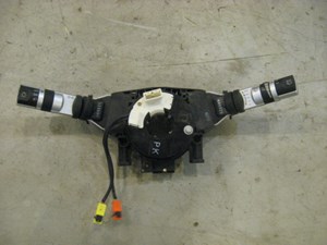 06 Nissan 350Z Steering Column Switch & Clock  R13821