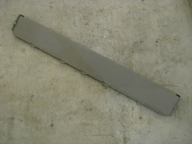 06 Nissan 350Z Rear Luggage Finish Plate 84908 CD000 R13854