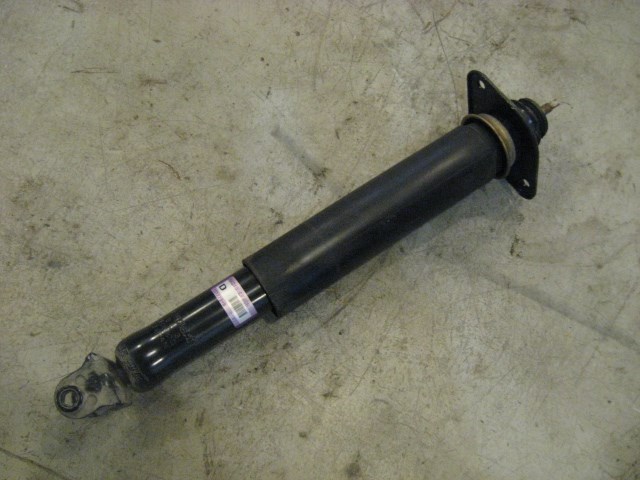 2006 Nissan 350Z Rear RH Strut Shock Absorber OEM 56210 CF40B R13900