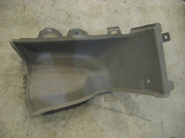 06 Nissan 350Z Rear RH Hatch Carpet Trim  R13914