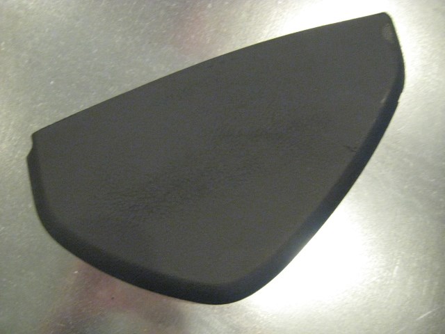 06 Audi S4 AUDI RH Passenger Kick Panel Trim  R14041