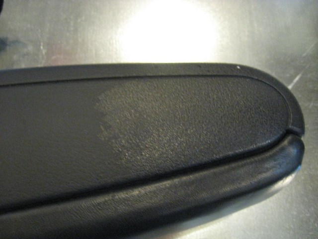 06 Audi S4 AUDI Center Console Arm Rest  R14042