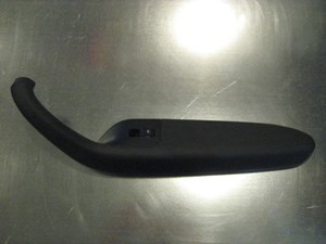 06 Audi S4 AUDI RH Passenger Door Switch Trim 8E1 867 174 R14043